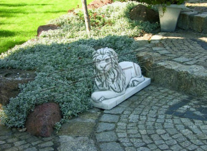 Lion Lying Statue Figure Garden Patio Decoration Sculpture
